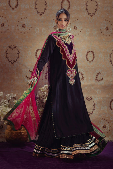 Annus Abrar | Mirha Winter Velour | Badia by Annus Abrar - Designer Dress - Type: Ladies Clothes - Available at Sana Yasir - 100% Original