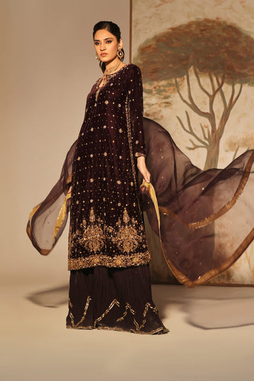 Mona Imran | Riona Velvet Affair | MUSHK by Mona Imran - Designer Dress - Type: Ladies Clothes - Available at Sana Yasir - 100% Original