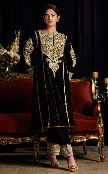 Threads and Motifs | Velvet Collection 25 | 2PC TV-07