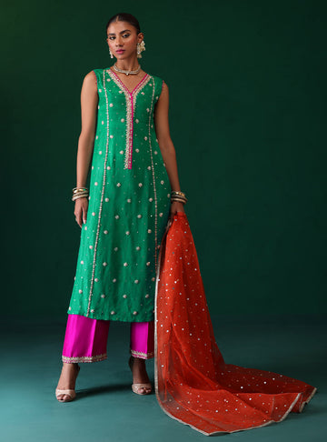 Zainab Chottani | Semi Formals | MAREENA by Zainab Chottani - Designer Dress - Type: Ladies Clothes - Available at Sana Yasir - 100% Original