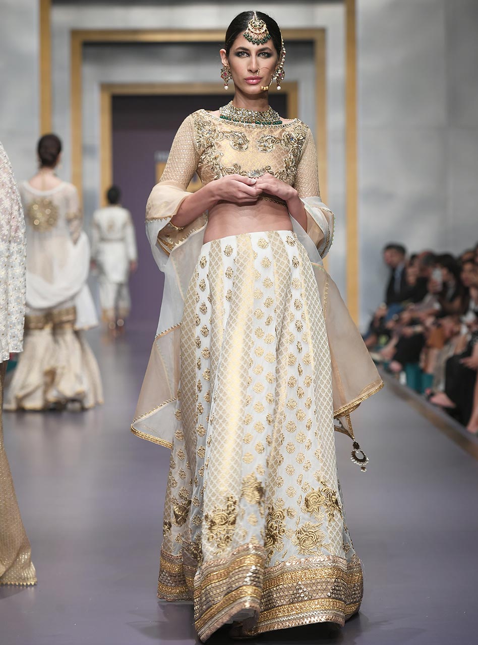 Zainab Chottani | Semi Formals | MUSHQ by Zainab Chottani - Designer Dress - Type: Ladies Clothes - Available at Sana Yasir - 100% Original