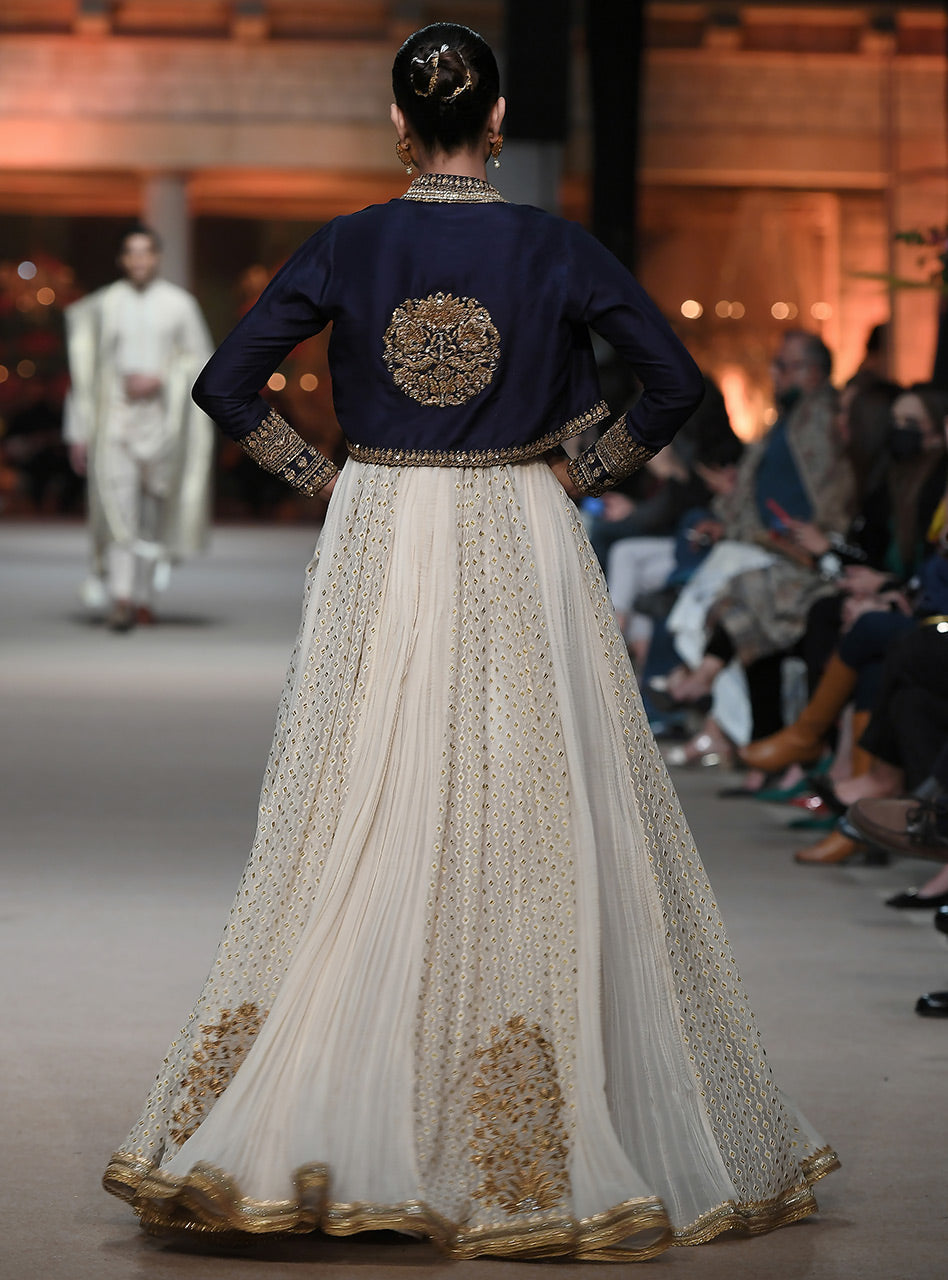 Zainab Chottani | Semi Formals | MOTIYA by Zainab Chottani - Designer Dress - Type: Ladies Clothes - Available at Sana Yasir - 100% Original