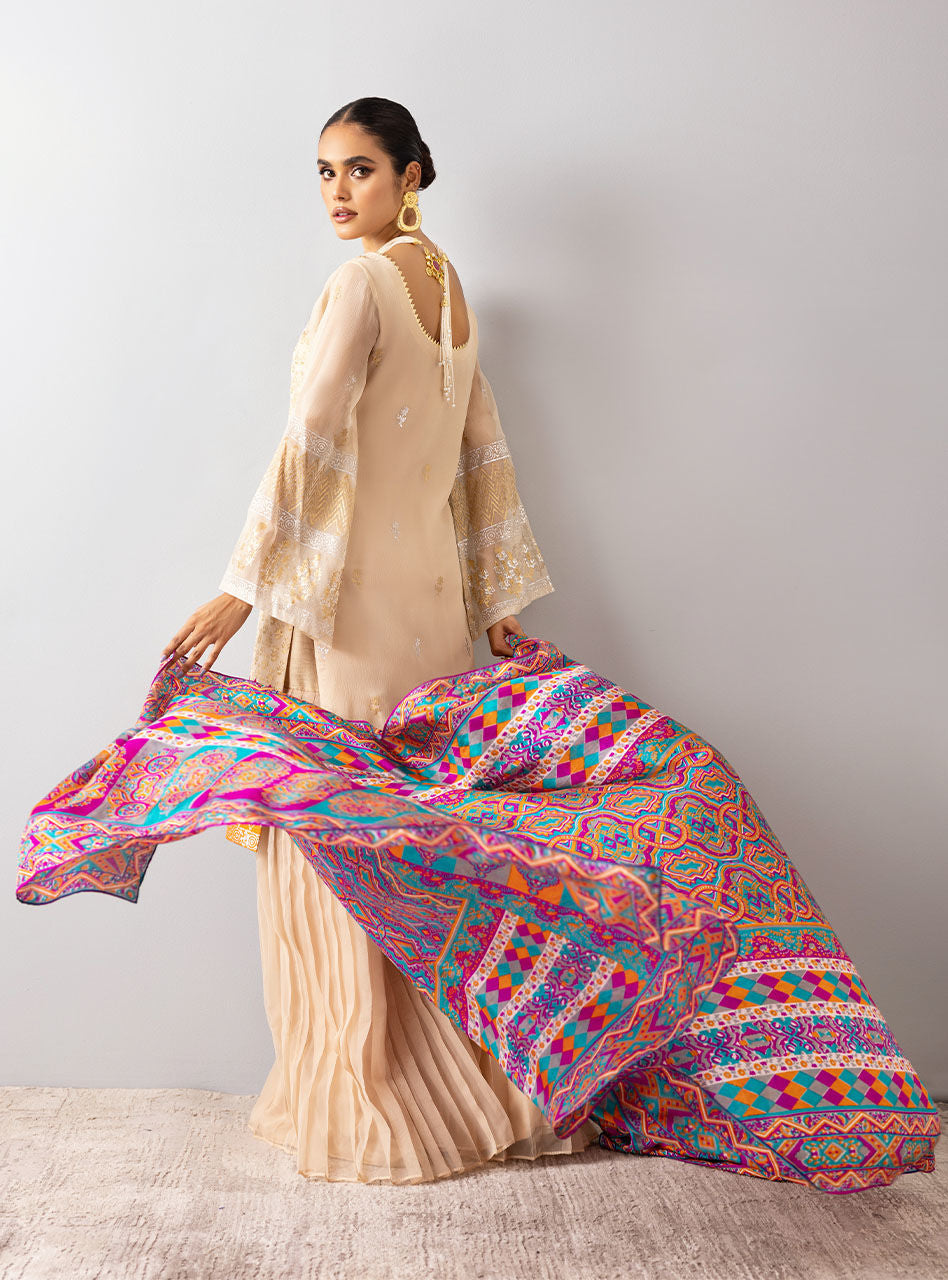Zainab Chottani | Luxury Pret | WHIMSICAL MIST by Zainab Chottani - Designer Dress - Type: Ladies Clothes - Available at Sana Yasir - 100% Original