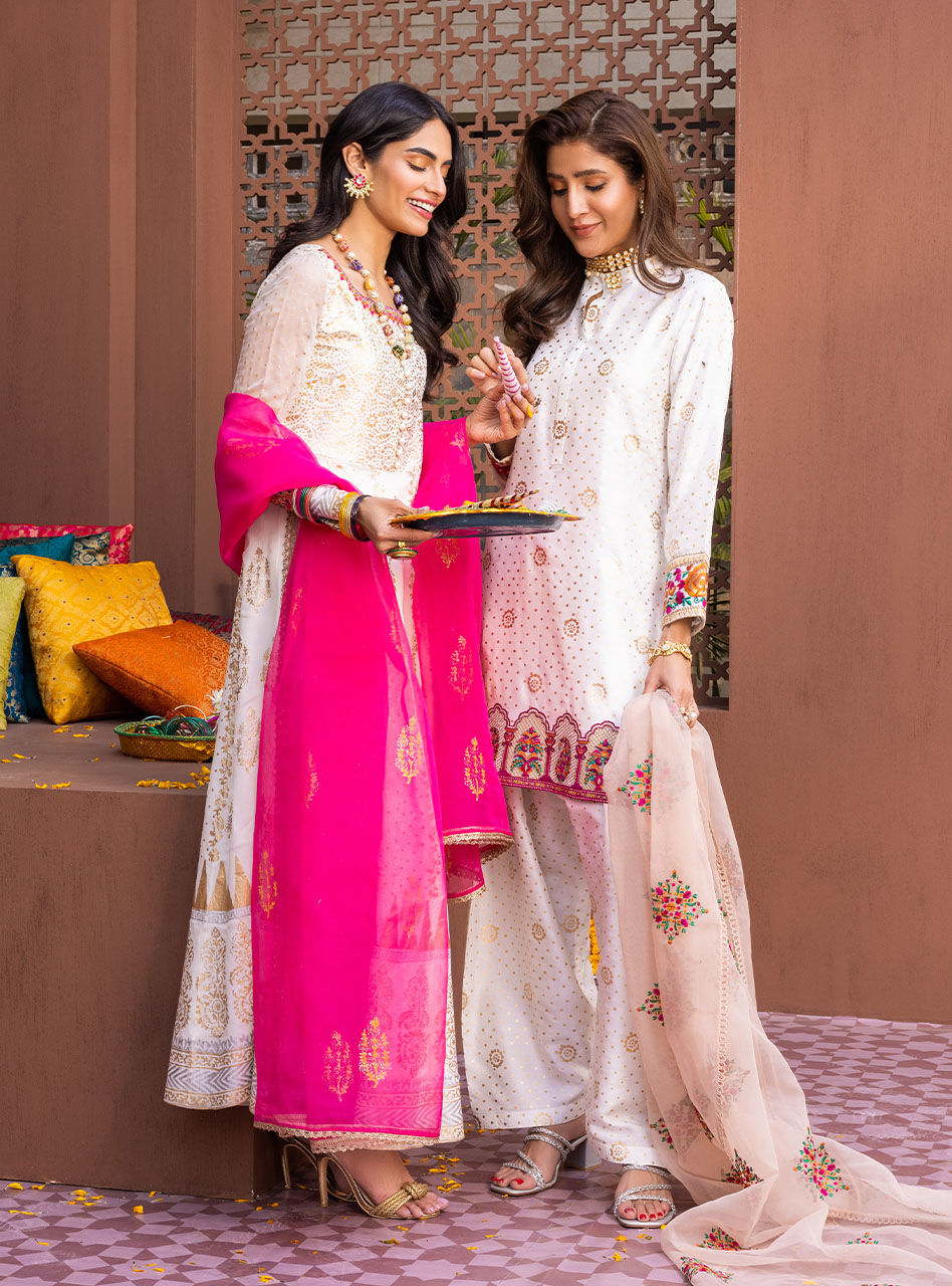 Zainab Chottani | Luxury Pret | SOFEEYA by Zainab Chottani - Designer Dress - Type: Ladies Clothes - Available at Sana Yasir - 100% Original