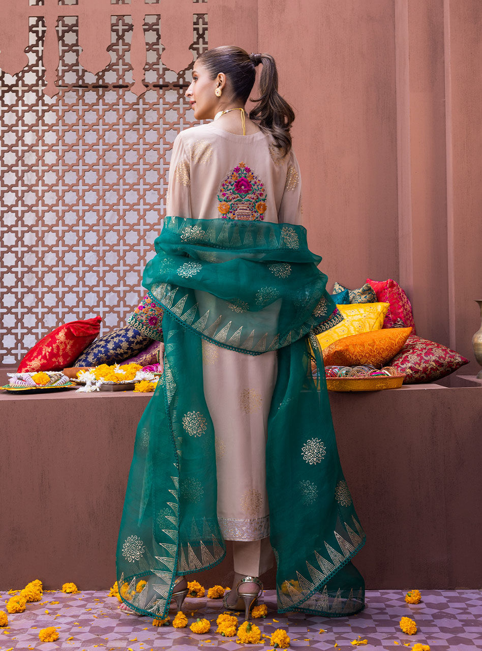 Zainab Chottani | Luxury Pret | ZHALEY by Zainab Chottani - Designer Dress - Type: Ladies Clothes - Available at Sana Yasir - 100% Original