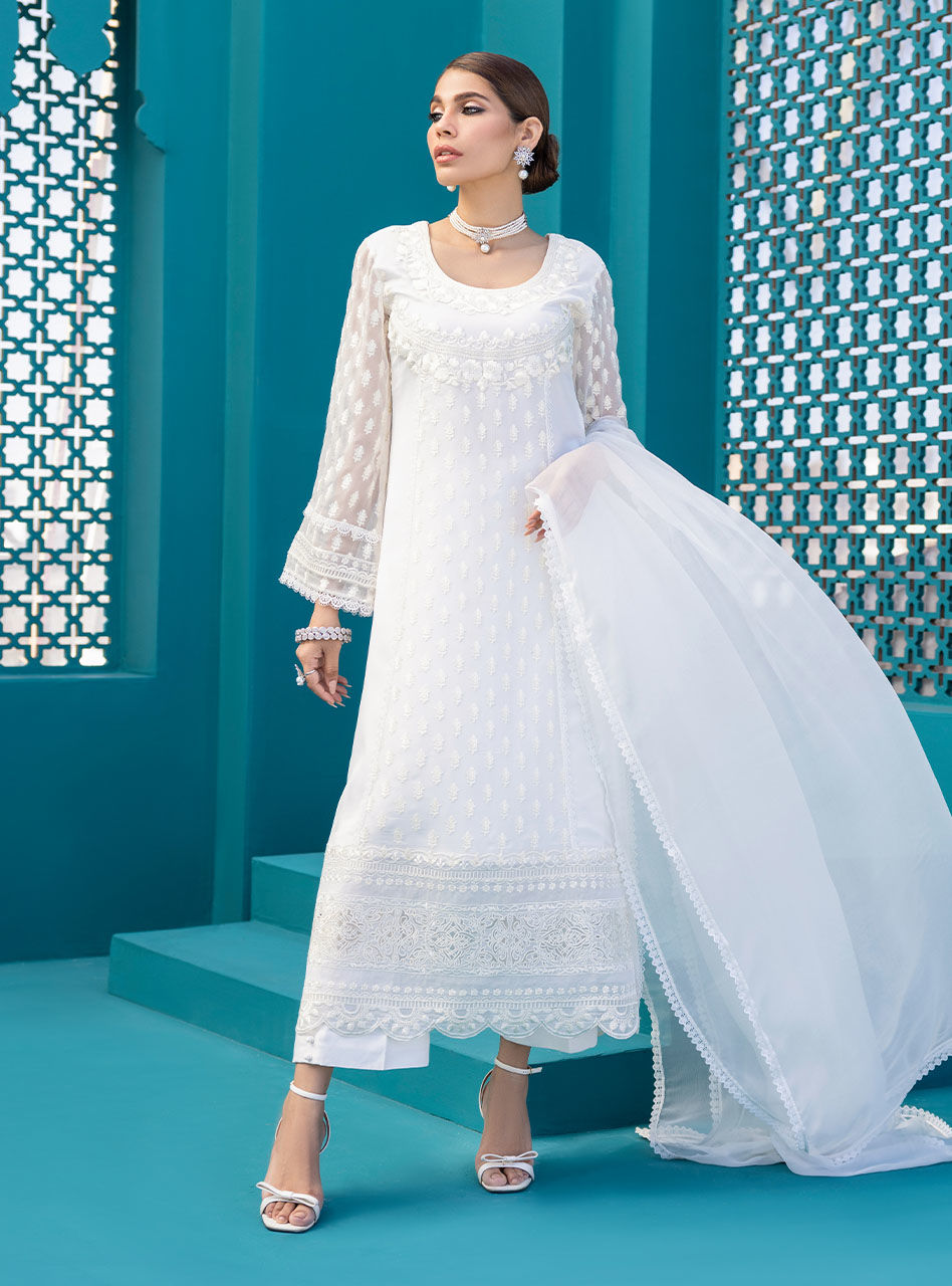 Zainab Chottani | Luxury Pret | PEARLESCENT QUARTZ by Zainab Chottani - Designer Dress - Type: Ladies Clothes - Available at Sana Yasir - 100% Original