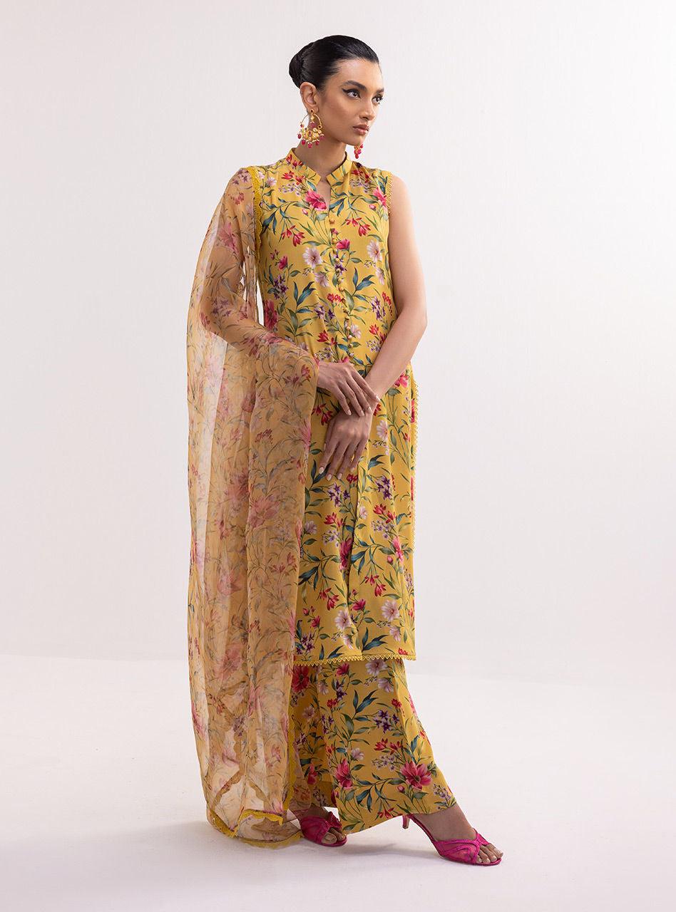 Zainab Chottani | Luxury Pret | NARGIS by Zainab Chottani - Designer Dress - Type: Ladies Clothes - Available at Sana Yasir - 100% Original