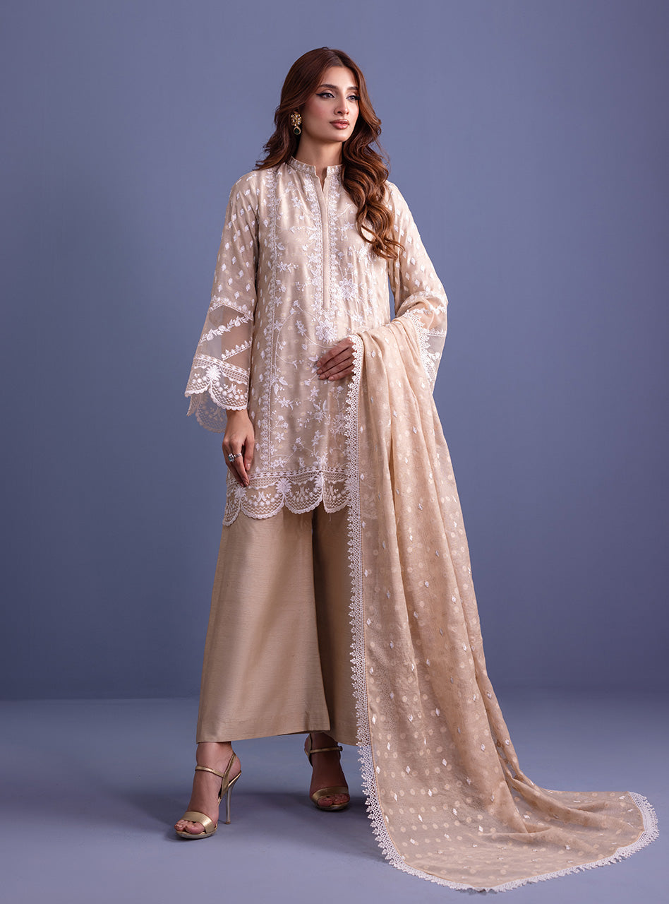 Zainab Chottani | Luxury Pret | RANIYA by Zainab Chottani - Designer Dress - Type: Ladies Clothes - Available at Sana Yasir - 100% Original