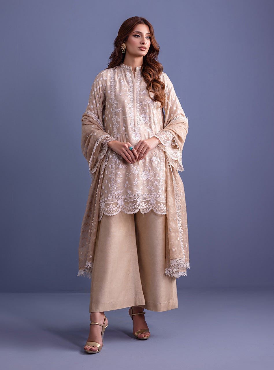 Zainab Chottani | Luxury Pret | RANIYA by Zainab Chottani - Designer Dress - Type: Ladies Clothes - Available at Sana Yasir - 100% Original