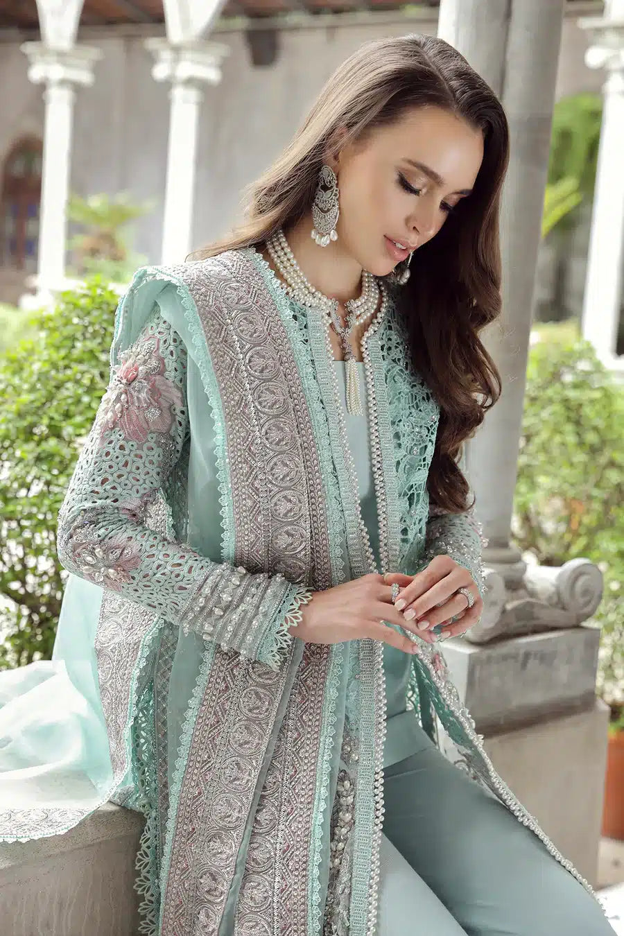 Maryam Hussain | Raha Luxury Festive 23 | Alara by Maryam Hussain - Designer Dress - Type: Bridal - Available at Sana Yasir - 100% Original