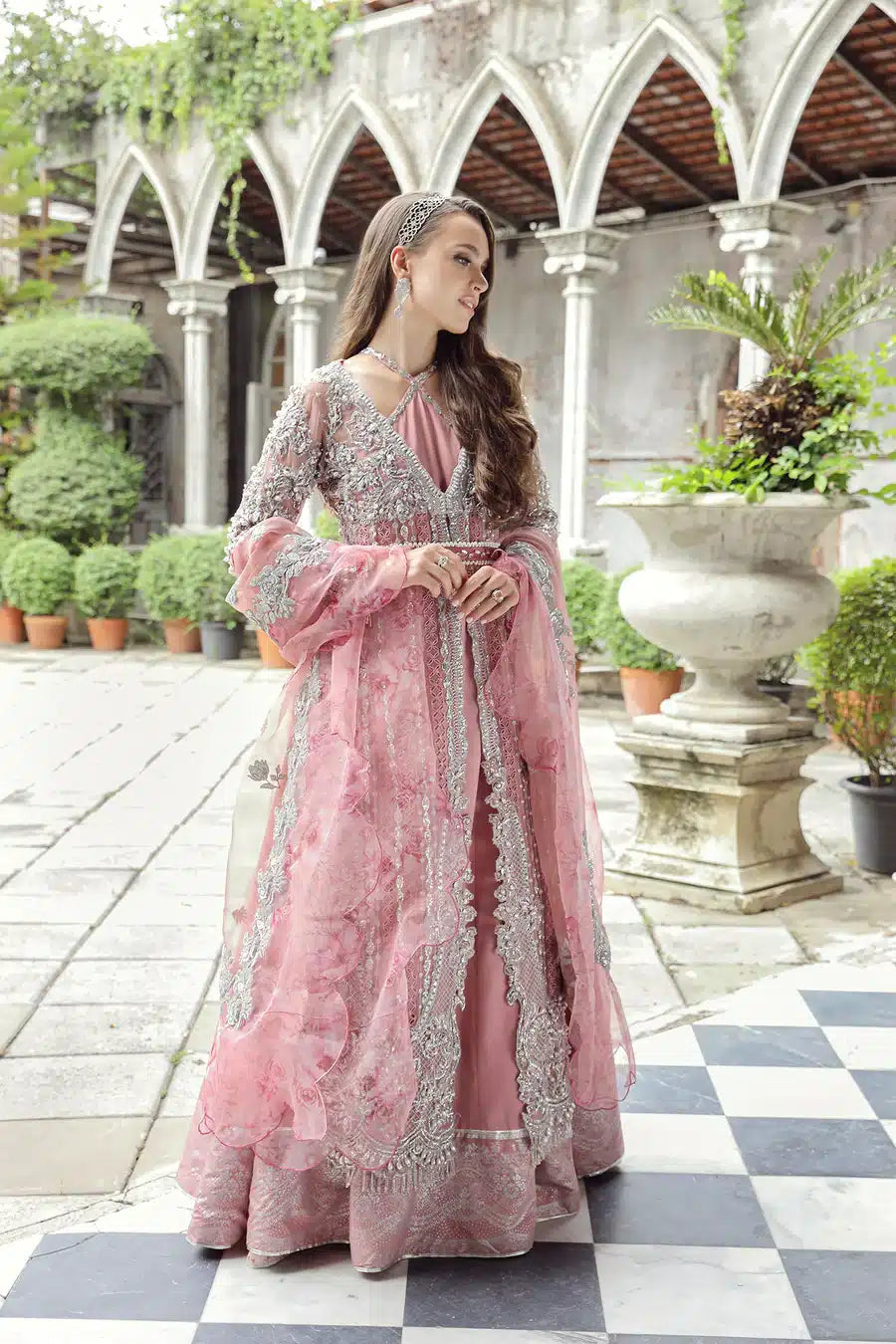 Maryam Hussain | Raha Luxury Festive 23 | Freye by Maryam Hussain - Designer Dress - Type: Bridal - Available at Sana Yasir - 100% Original