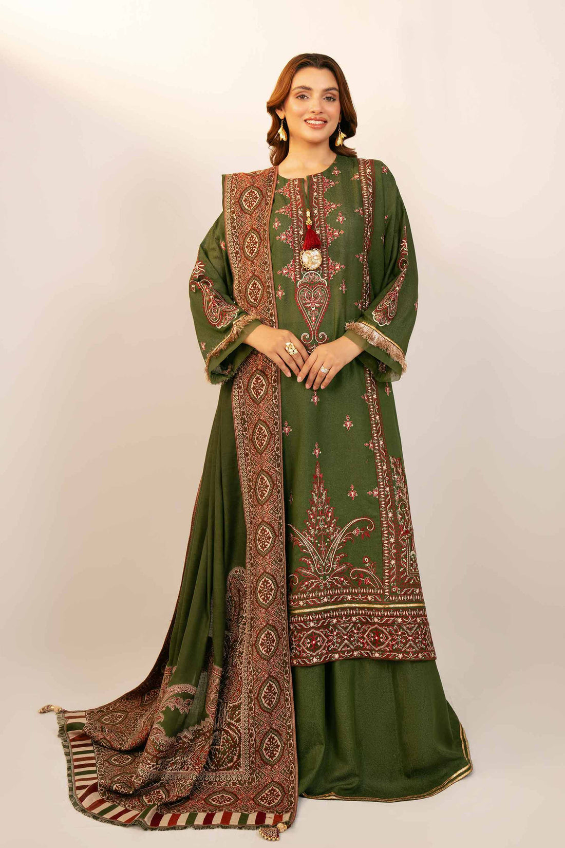Nishat Linen | Naqsh Winter 2024 | Suit - 42404385 by Nishat Linen - Designer Dress - Type: Ladies Clothes - Available at Sana Yasir - 100% Original