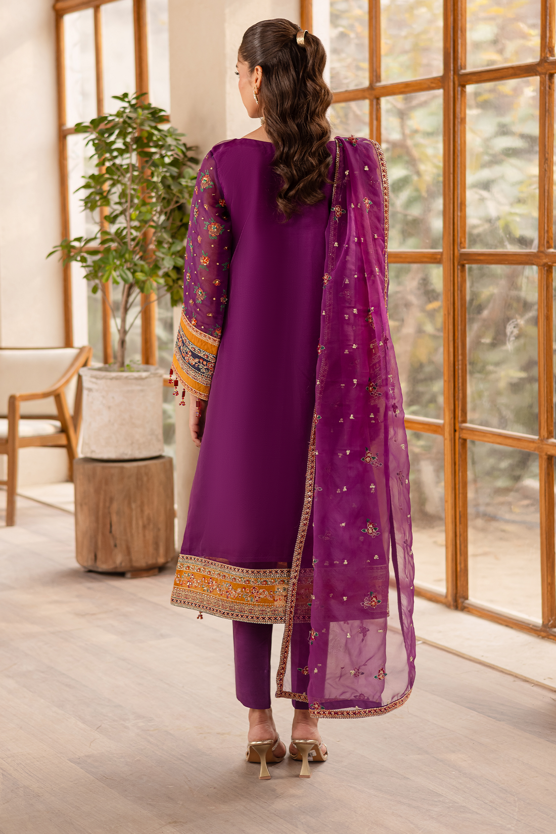 Emaan Adeel | Noore Festive Formals | NAYERA by Emaan Adeel - Designer Dress - Type: Ladies Clothes - Available at Sana Yasir - 100% Original