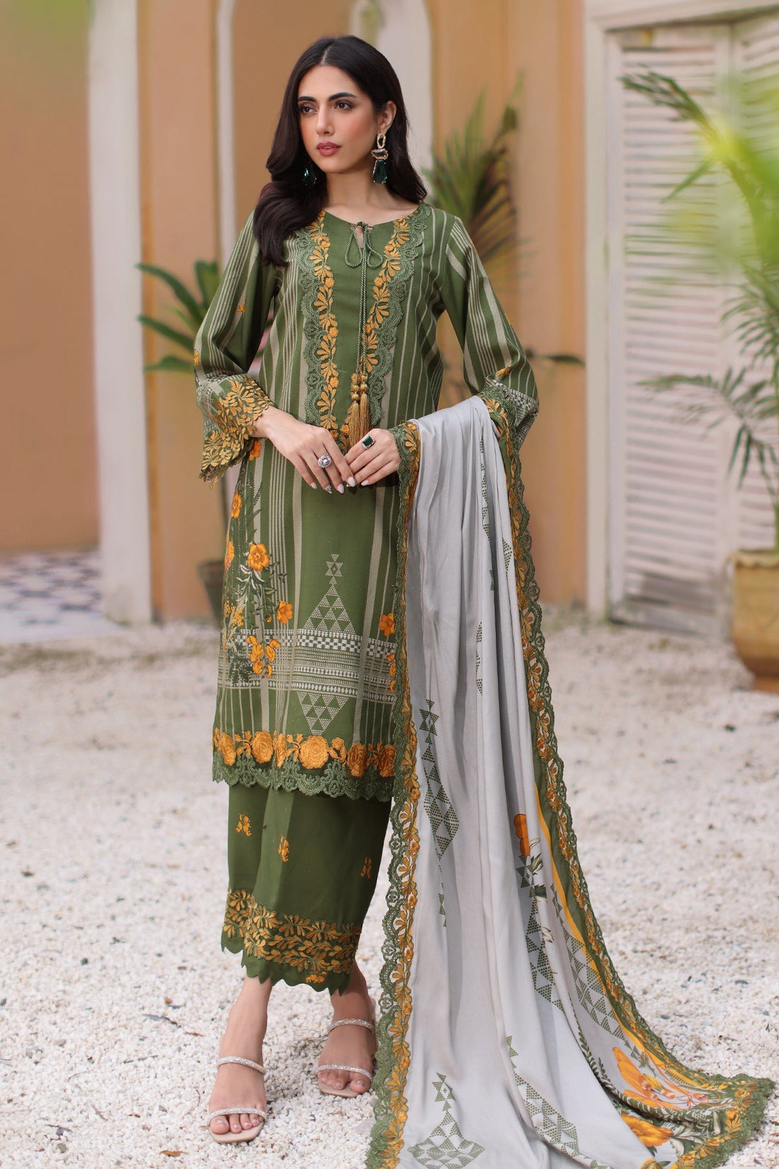 Charizma | Sheen Embroidered Linen Shawl | SHW4-07 by Charizma - Designer Dress - Type: Ladies Clothes - Available at Sana Yasir - 100% Original