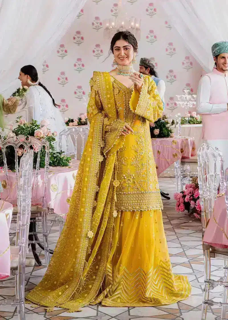 Akbar Aslam | Shadmani Luxury Formals 23 | Meena by Akbar Aslam - Designer Dress - Type: Bridal - Available at Sana Yasir - 100% Original