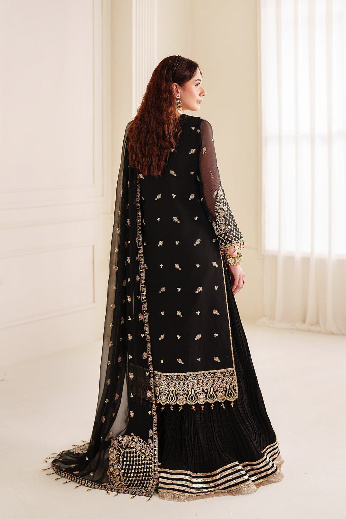 Alizeh | Dua Formals 24 | AF-DUA-3025-Soha by Alizeh - Designer Dress - Type: Ladies Clothes - Available at Sana Yasir - 100% Original
