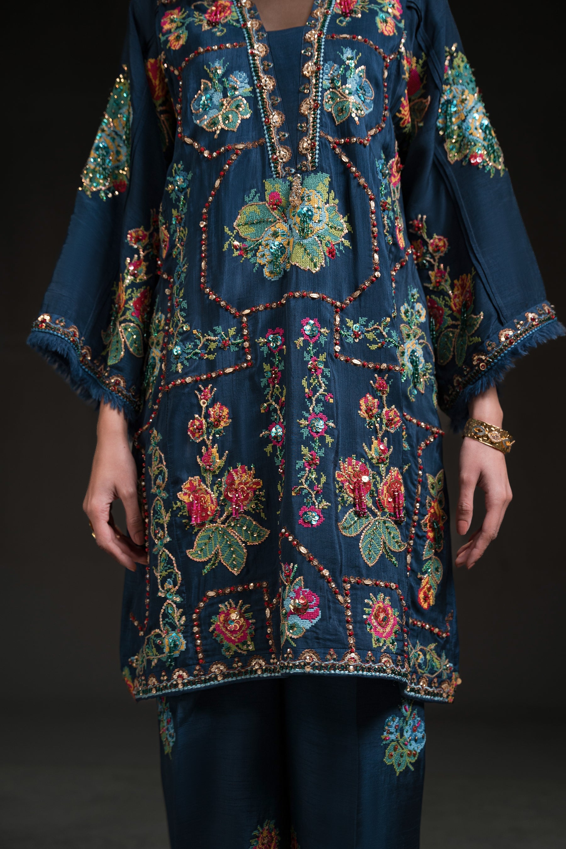 Ammara Khan | Glitz Luxury Pret 24 | COLOUR BLOOM FESTIVE MATCHING SET (D-16) by Ammara Khan - Designer Dress - Type: Luxury - Available at Sana Yasir - 100% Original