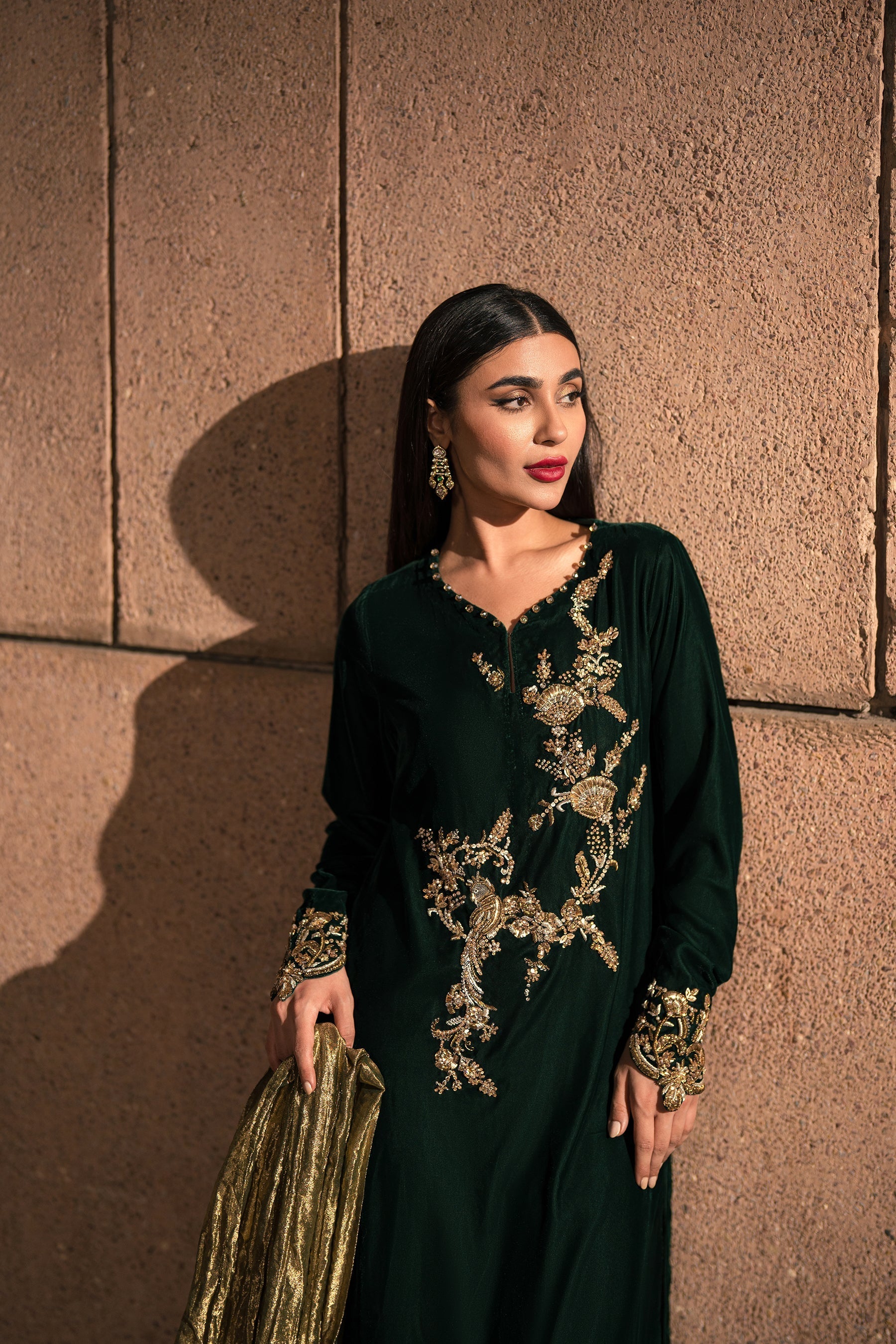 Ammara Khan | Rendezvous Velvet | Emerald Jewel of the East Velvet Set (D-04) by Ammara Khan - Designer Dress - Type: Ladies Clothes - Available at Sana Yasir - 100% Original