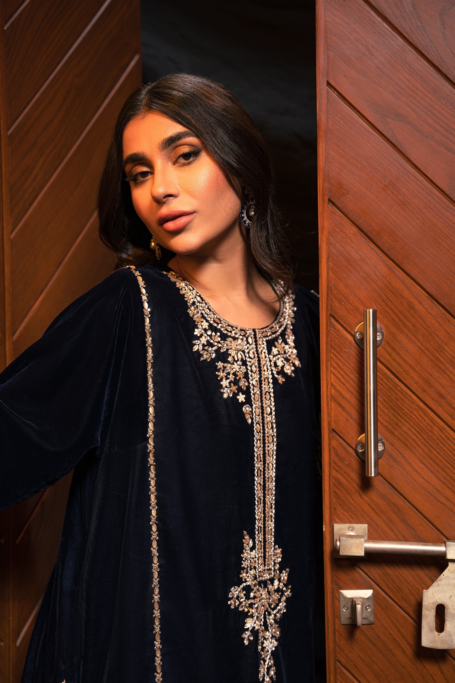 Ammara Khan | Rendezvous Velvet | Midnight Glam Set (D-01) by Ammara Khan - Designer Dress - Type: Ladies Clothes - Available at Sana Yasir - 100% Original
