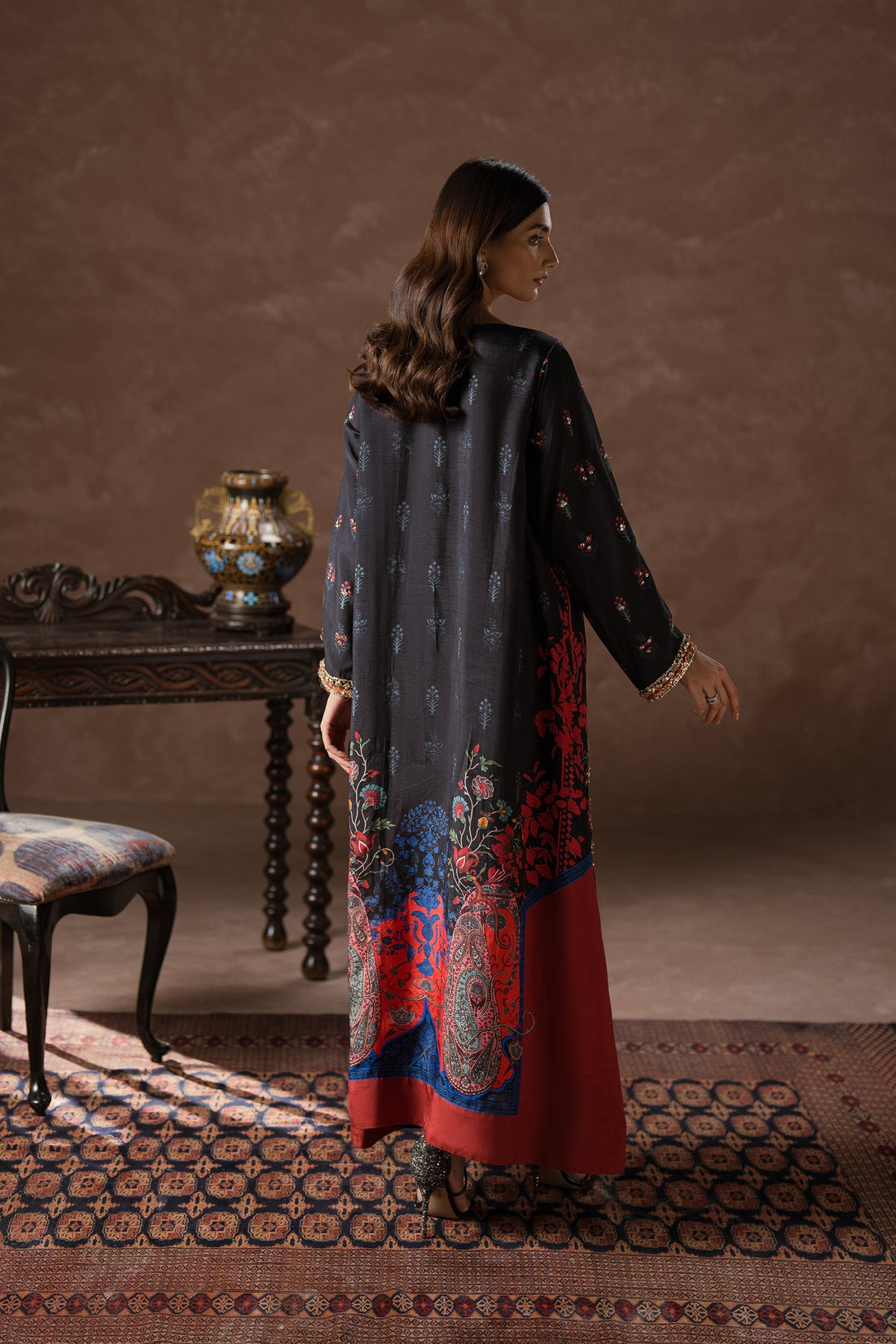 Ammara Khan | Symphony 24 | COOL BLACK COSMOPOLITAN SET (D-04) by Ammara Khan - Designer Dress - Type: Ladies Clothes - Available at Sana Yasir - 100% Original