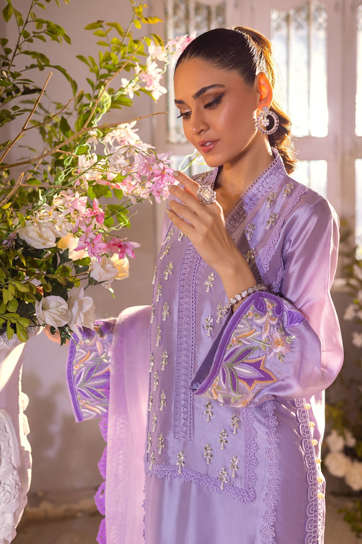 Annus Abrar | Designer Picks 24 | MAMIA LILAC - SHIRT AND PANTS by Annus Abrar - Designer Dress - Type: Luxury - Available at Sana Yasir - 100% Original