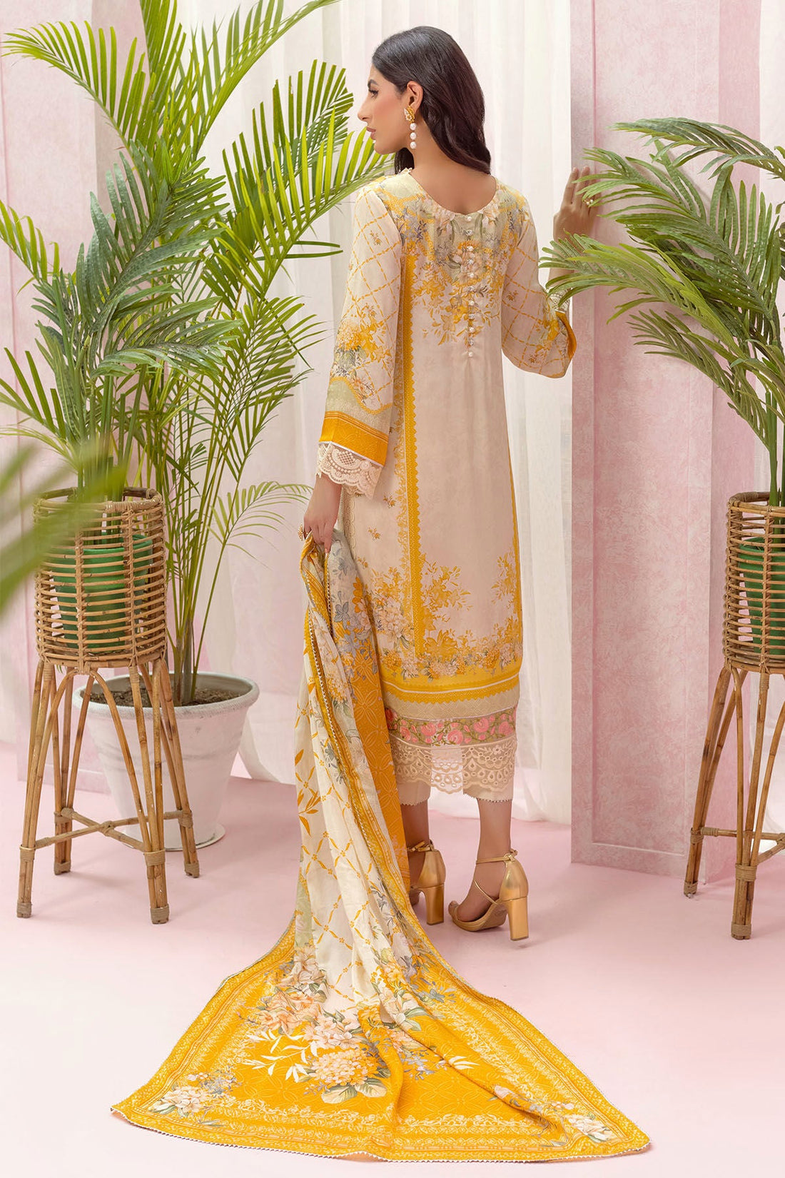 Annus Abrar | Luxe Silk Pret | NOEMIE by Annus Abrar - Designer Dress - Type: Luxury - Available at Sana Yasir - 100% Original