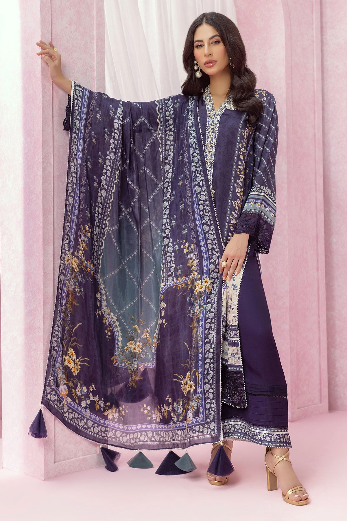 Annus Abrar | Luxe Silk Pret | ZOEY by Annus Abrar - Designer Dress - Type: Luxury - Available at Sana Yasir - 100% Original