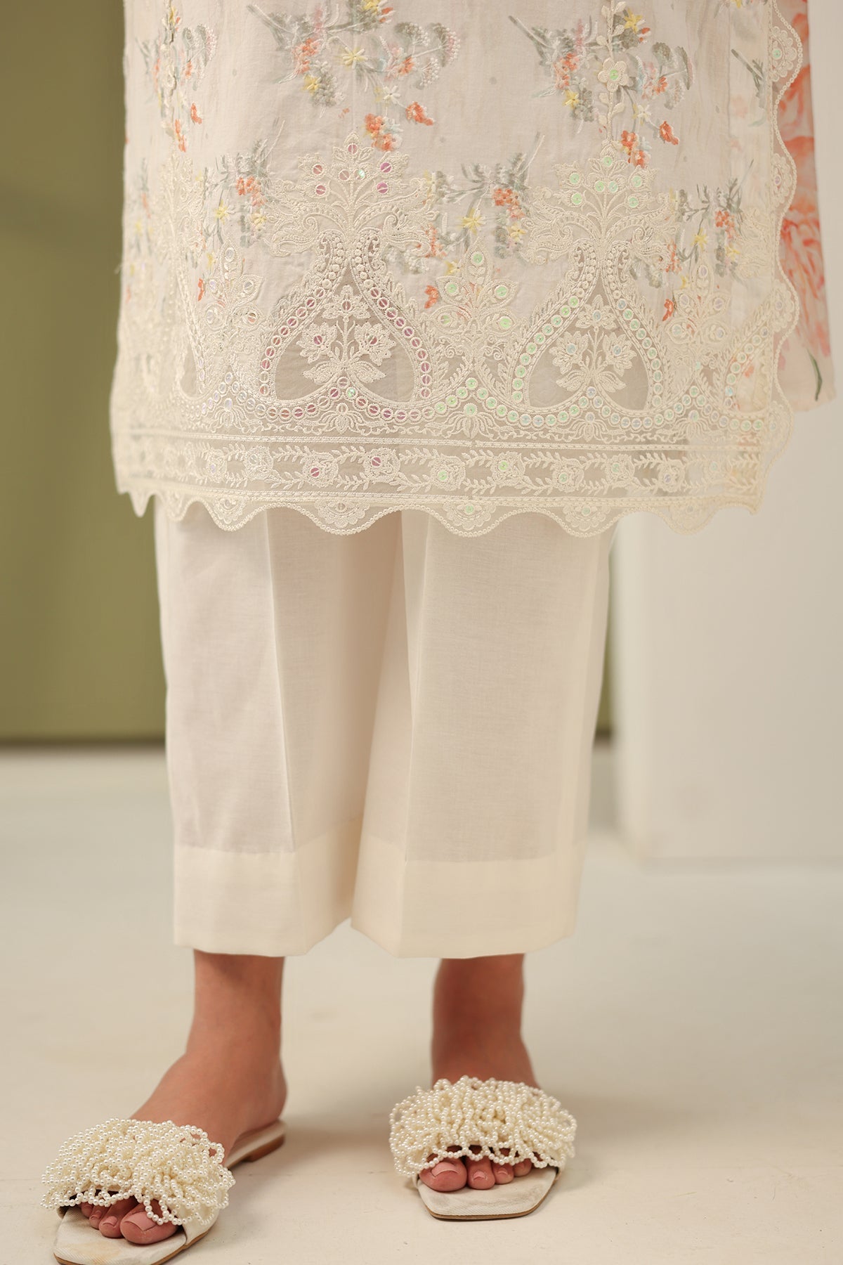 Baroque | Eid Printique | EMBROIDERED PRINTED LAWN UF-4181 by Baroque - Designer Dress - Type: Ladies Clothes - Available at Sana Yasir - 100% Original