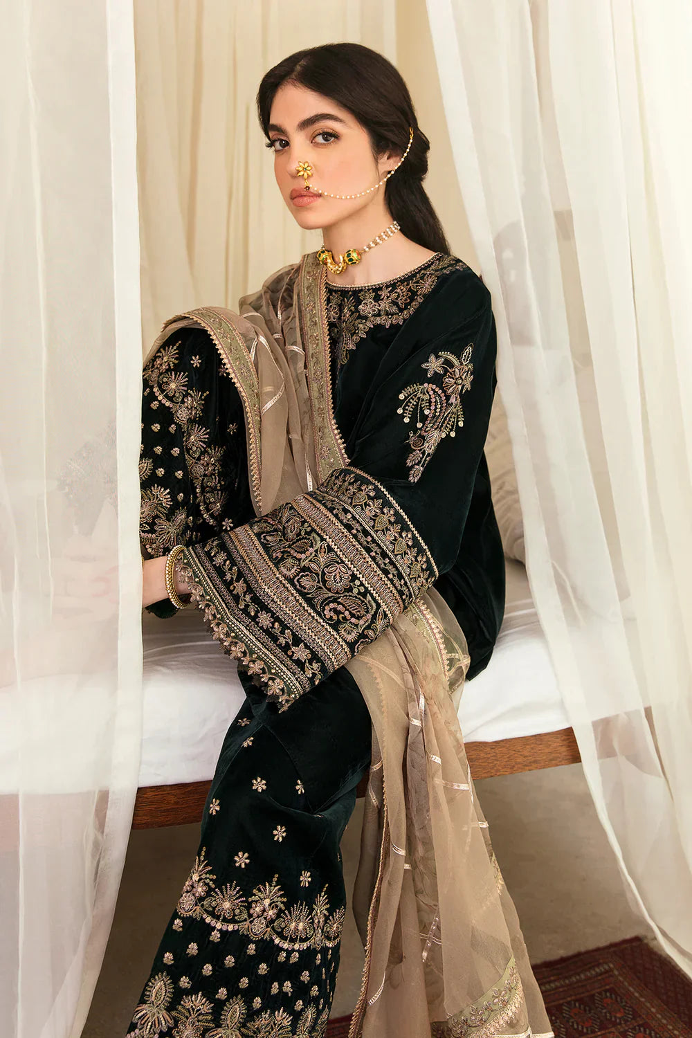 Baroque | Jahanara Luxury Velvet 23 | UF-249 by Baroque - Designer Dress - Type: Formal - Available at Sana Yasir - 100% Original