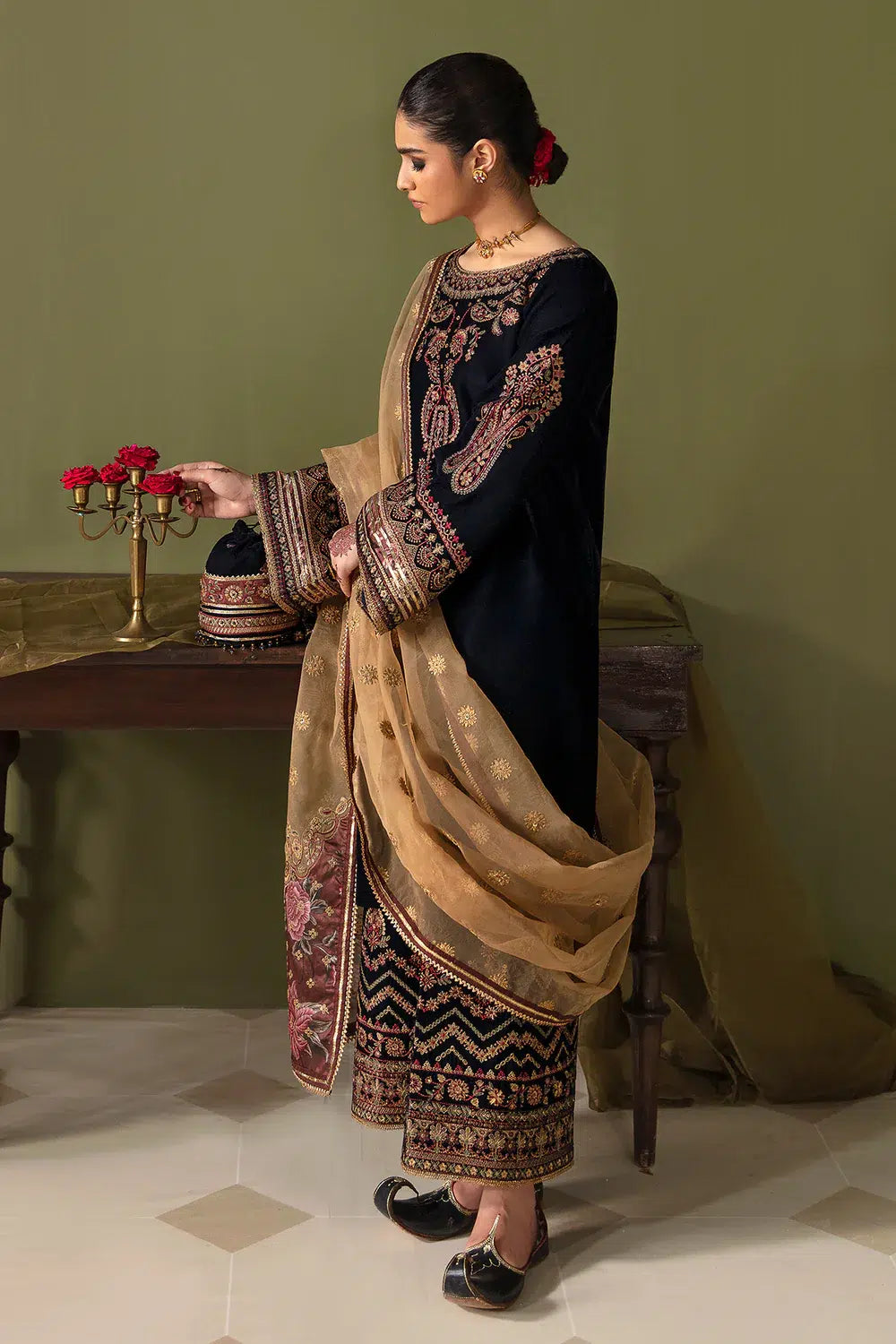 Baroque | Jahanara Luxury Velvet 23 | UF-469 by Baroque - Designer Dress - Type: Formal - Available at Sana Yasir - 100% Original