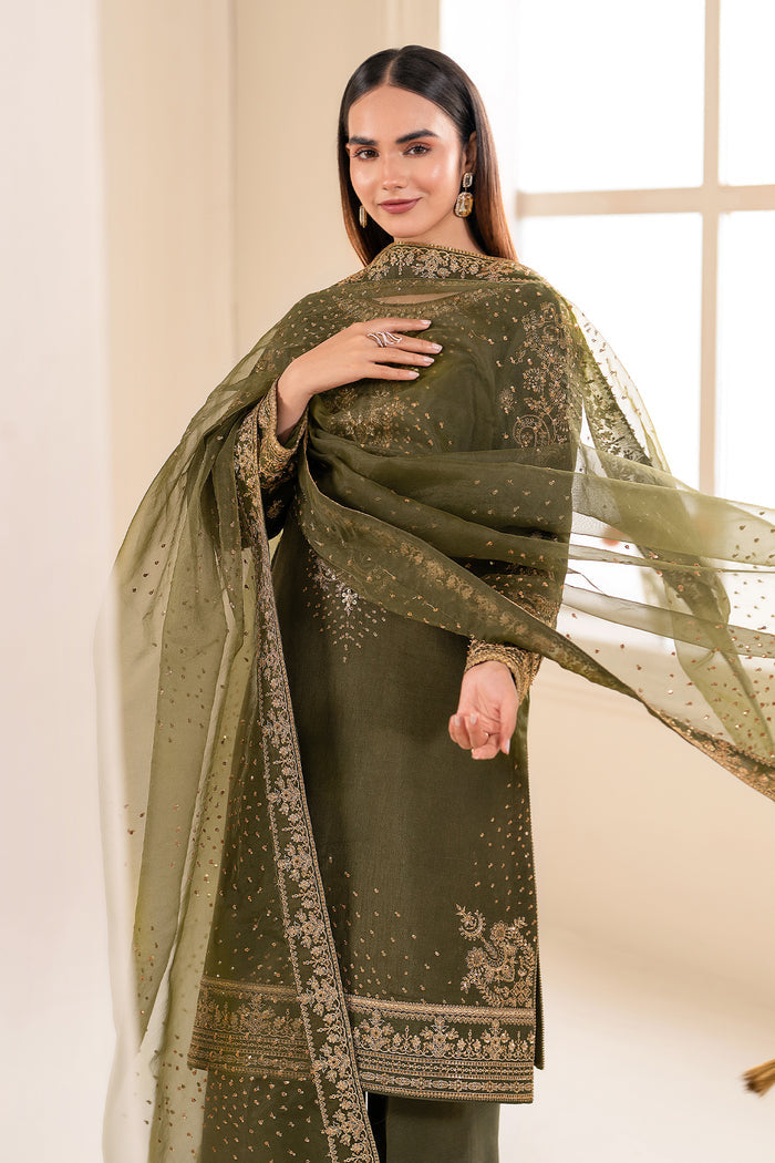 Baroque | Luxury Formals 24 | SILK UF-616 by Baroque - Designer Dress - Type: Ladies Clothes - Available at Sana Yasir - 100% Original