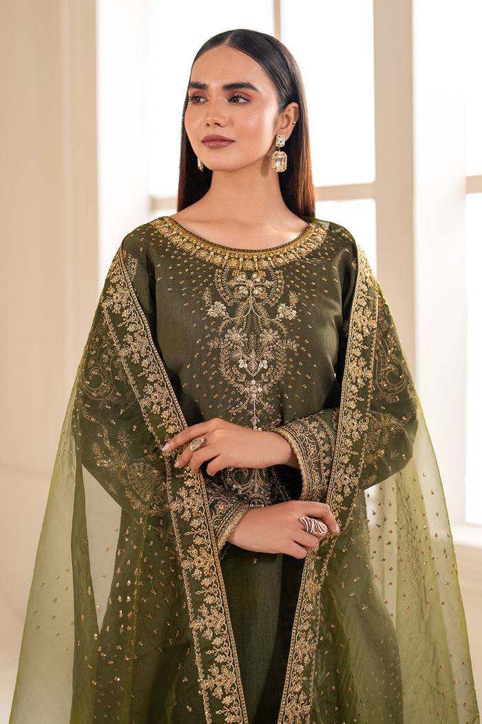 Baroque | Luxury Formals 24 | SILK UF-616 by Baroque - Designer Dress - Type: Ladies Clothes - Available at Sana Yasir - 100% Original