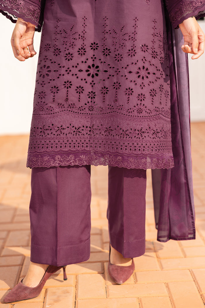 Baroque | Luxury Pret 25 | UF-4146 by Baroque - Designer Dress - Type: Ladies Clothes - Available at Sana Yasir - 100% Original