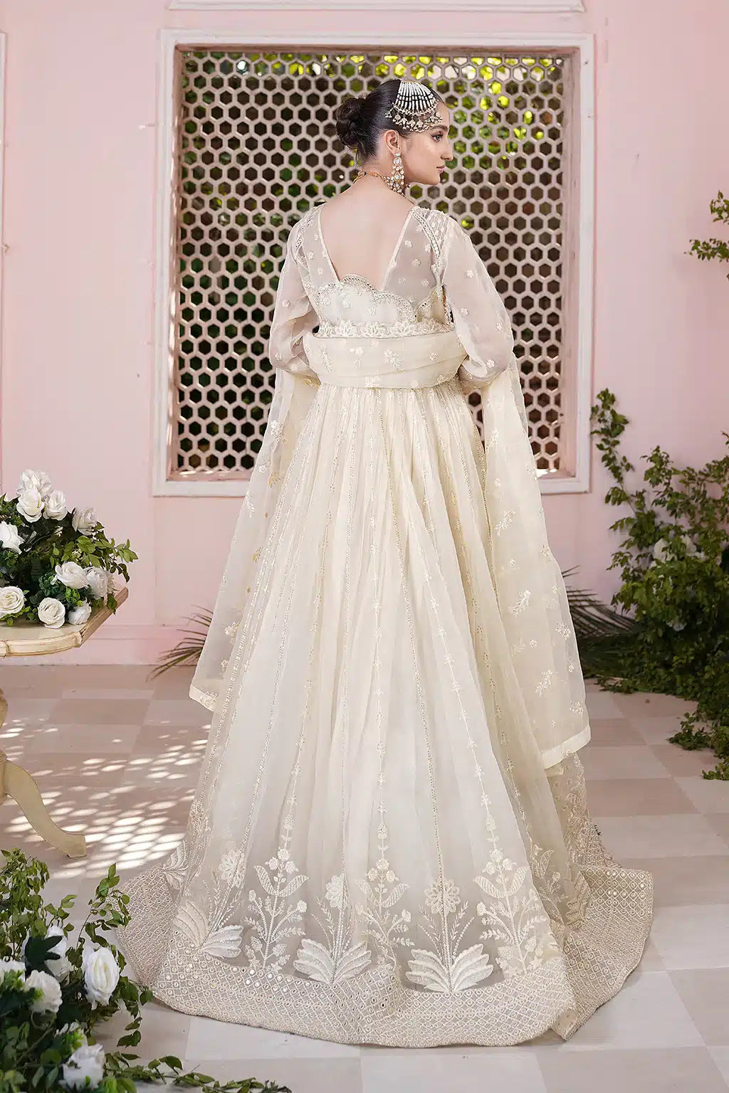 Marymas | Lemilsa Formals 23 | L-701 by Maryams - Designer Dress - Type: Formal - Available at Sana Yasir - 100% Original
