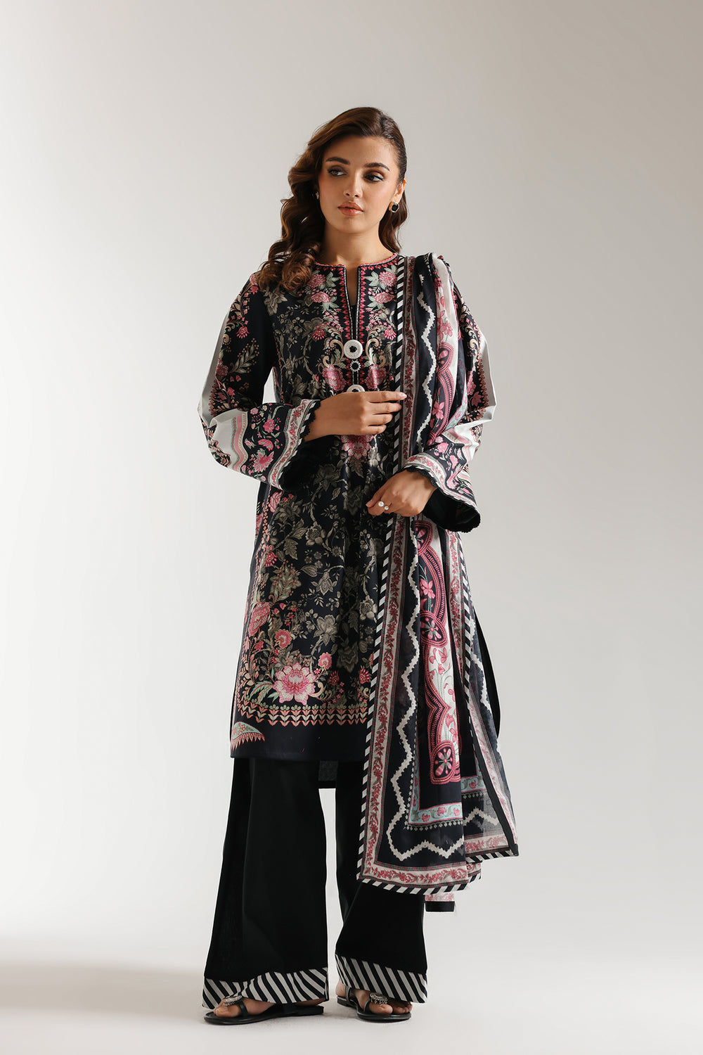Ethnic | Spring Summer 25 | ES-13 by Ethnic - Designer Dress - Type: Ladies Clothes - Available at Sana Yasir - 100% Original