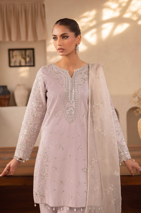 Emaan Adeel | Noore Festive Formals | YALINA by Emaan Adeel - Designer Dress - Type: Ladies Clothes - Available at Sana Yasir - 100% Original