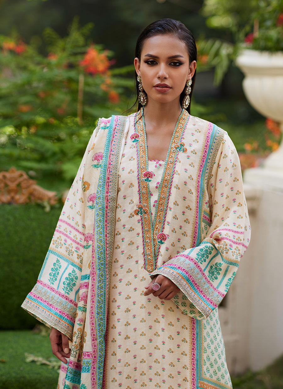 Farah Talib Aziz | Mayna Festive Prints 24 | Nural Ivory Kurta And Dupatta by Farah Talib Aziz - Designer Dress - Type: Ladies Clothes - Available at Sana Yasir - 100% Original