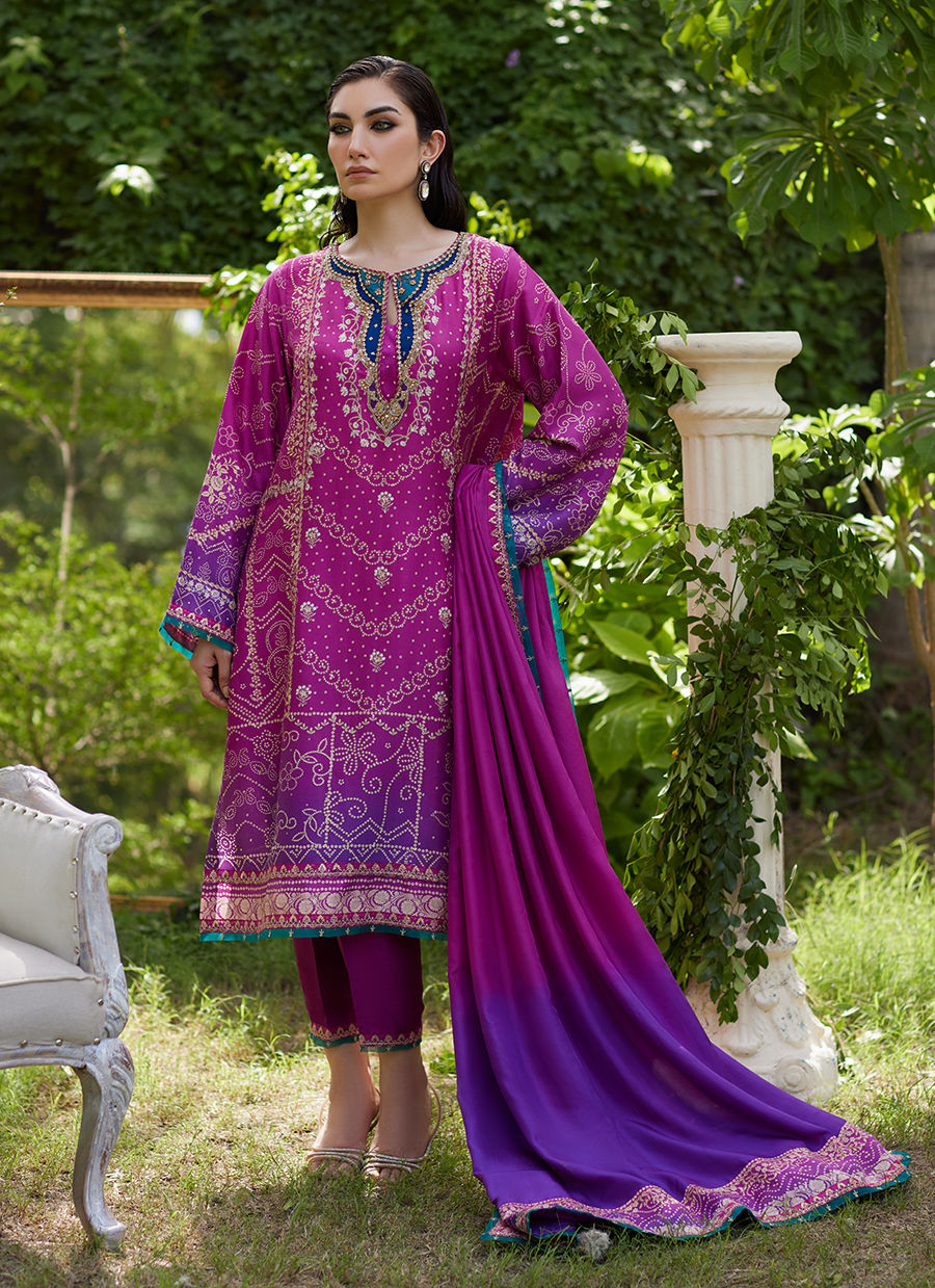 Farah Talib Aziz | Mayna Festive Prints 24 | Tazeen Magenta Ombre Shirt And Dupatta by Farah Talib Aziz - Designer Dress - Type: Ladies Clothes - Available at Sana Yasir - 100% Original