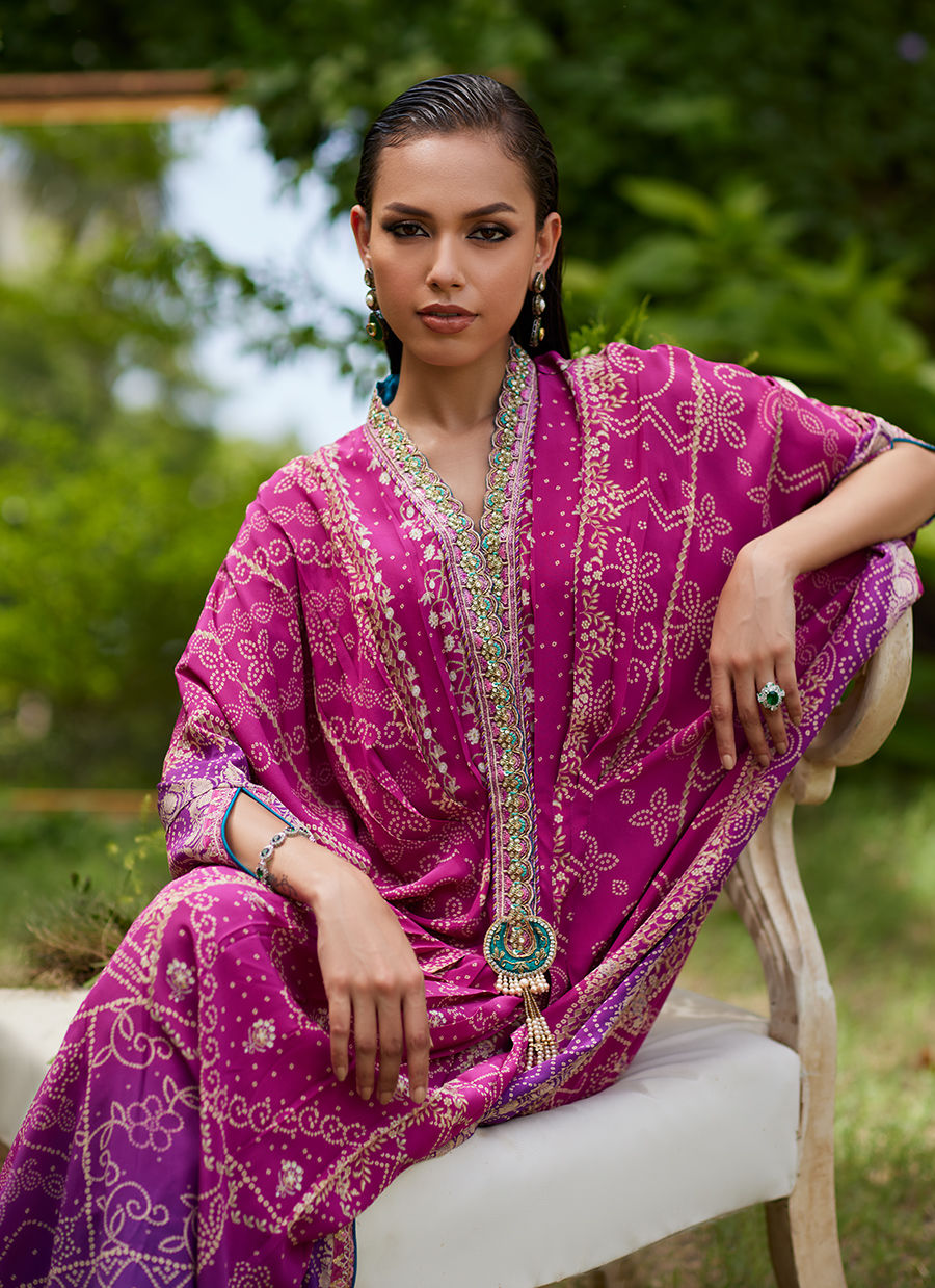Farah Talib Aziz | Mayna Festive Prints 24 | Zahli Magenta Ombre Kaftan by Farah Talib Aziz - Designer Dress - Type: Ladies Clothes - Available at Sana Yasir - 100% Original