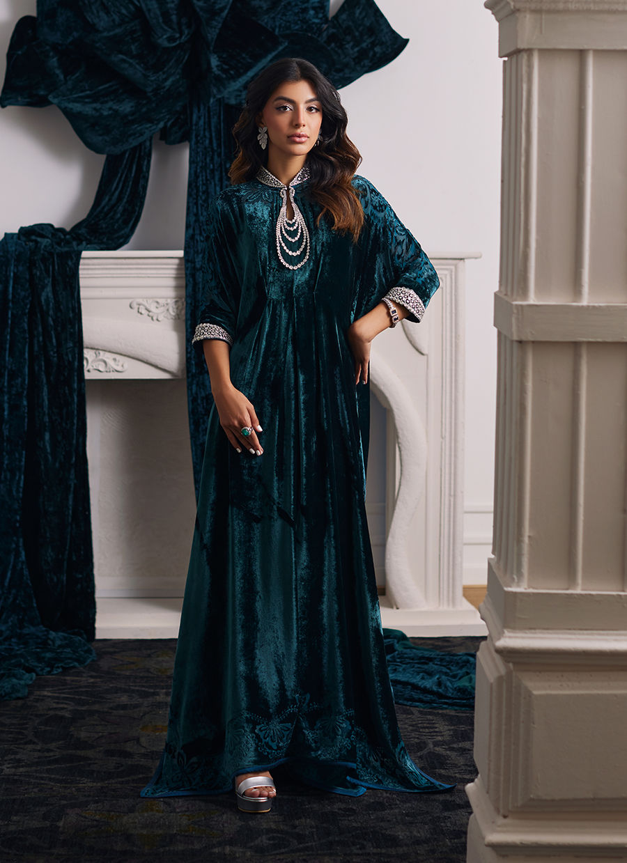 Farah Talib Aziz | Velvets The After Party | ALITA EMERALD KAFTAN by Farah Talib Aziz - Designer Dress - Type: Ladies Clothes - Available at Sana Yasir - 100% Original