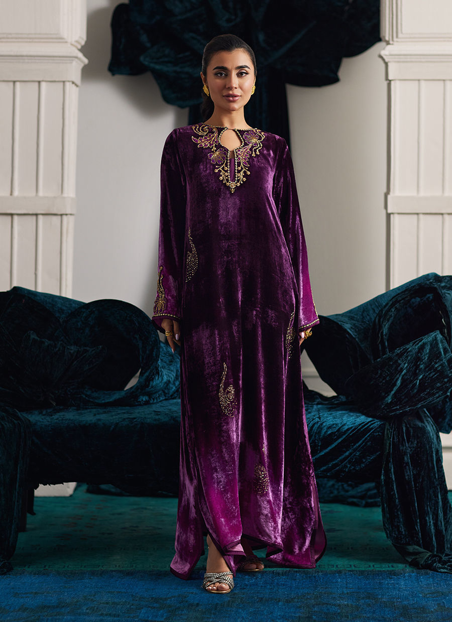 Farah Talib Aziz | Velvets The After Party | NIA OMBRE VELVET KAFTAN by Farah Talib Aziz - Designer Dress - Type: Ladies Clothes - Available at Sana Yasir - 100% Original