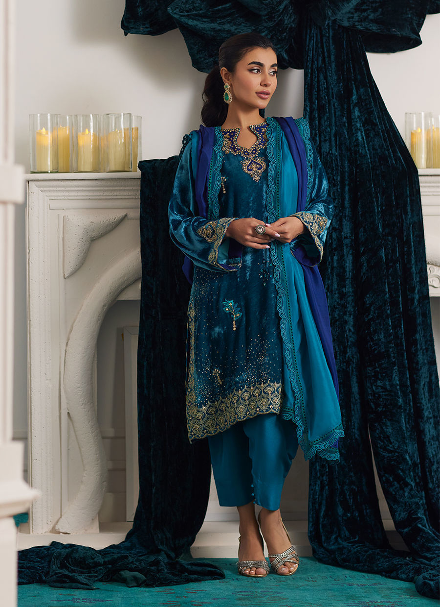 Farah Talib Aziz | Velvets The After Party | STIXX SHIRT AND DUPATTA by Farah Talib Aziz - Designer Dress - Type: Ladies Clothes - Available at Sana Yasir - 100% Original