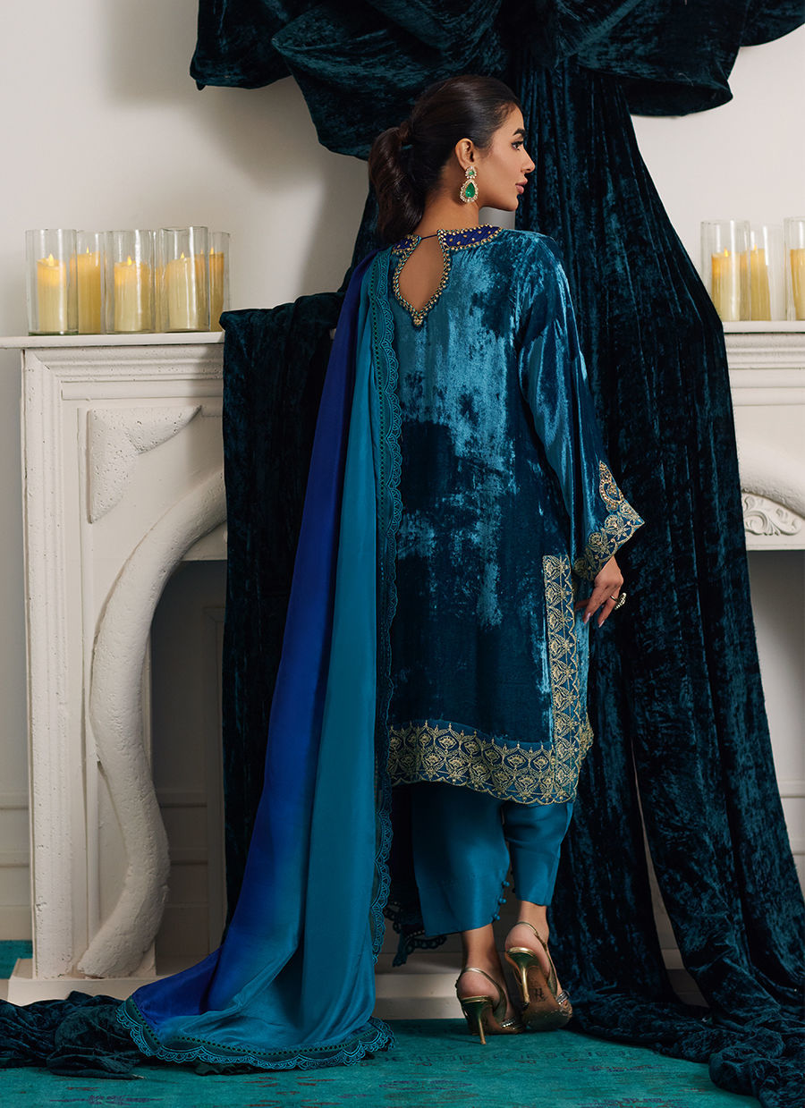 Farah Talib Aziz | Velvets The After Party | STIXX SHIRT AND DUPATTA by Farah Talib Aziz - Designer Dress - Type: Ladies Clothes - Available at Sana Yasir - 100% Original