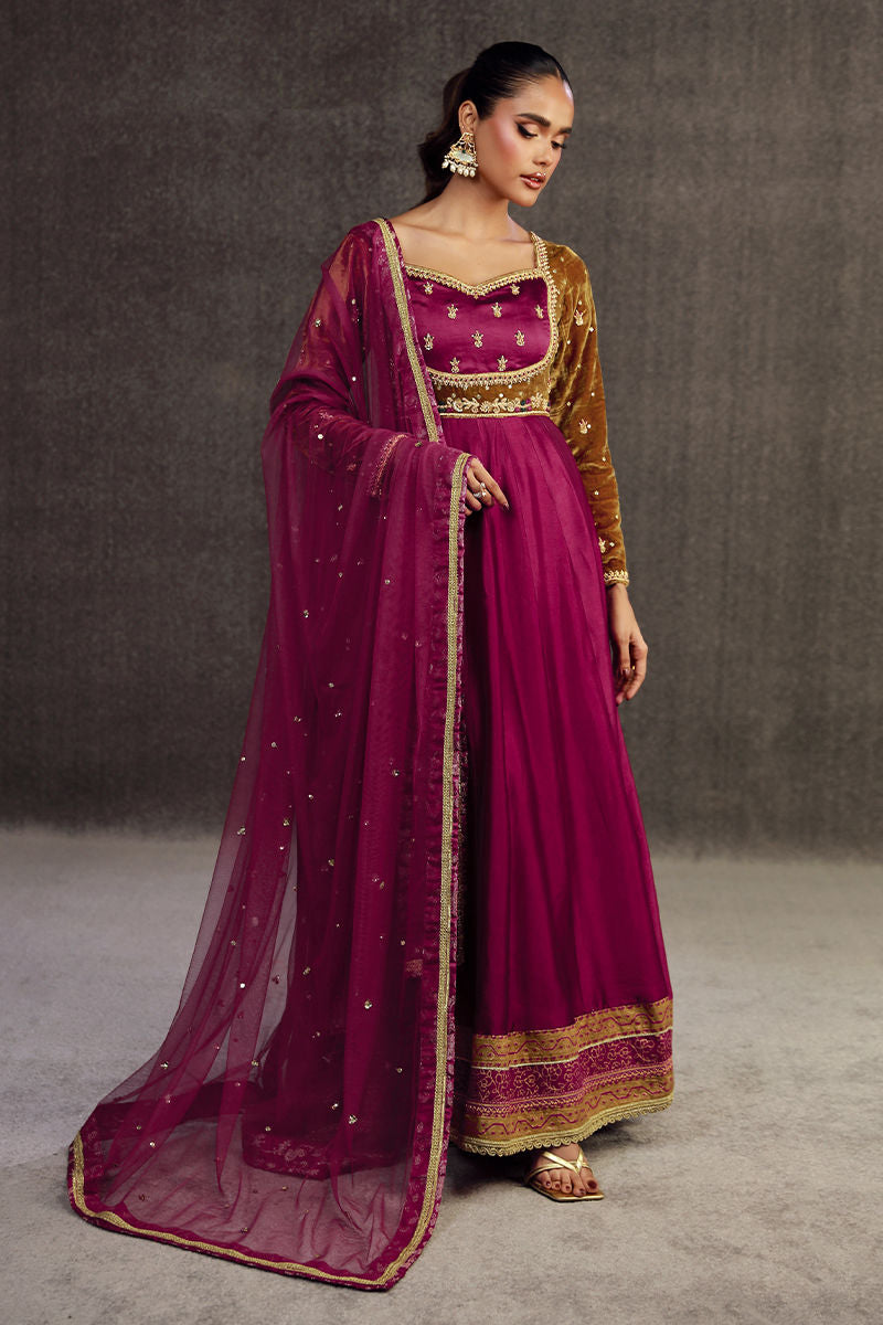 Fatima Khan | Anan Velvet Edit | Heyam by Fatima Khan - Designer Dress - Type: Ladies Clothes - Available at Sana Yasir - 100% Original