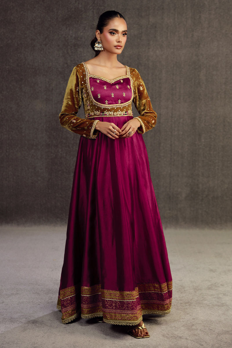 Fatima Khan | Anan Velvet Edit | Heyam by Fatima Khan - Designer Dress - Type: Ladies Clothes - Available at Sana Yasir - 100% Original