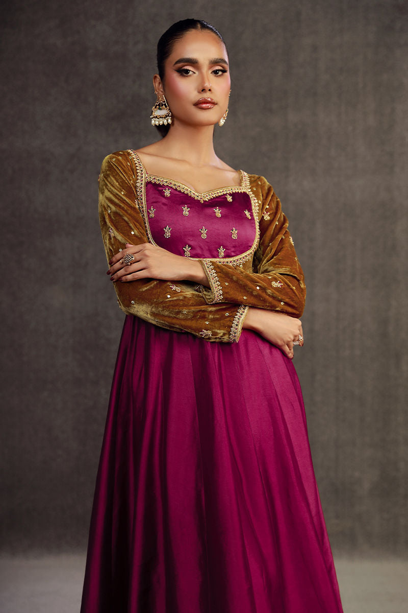 Fatima Khan | Anan Velvet Edit | Heyam by Fatima Khan - Designer Dress - Type: Ladies Clothes - Available at Sana Yasir - 100% Original