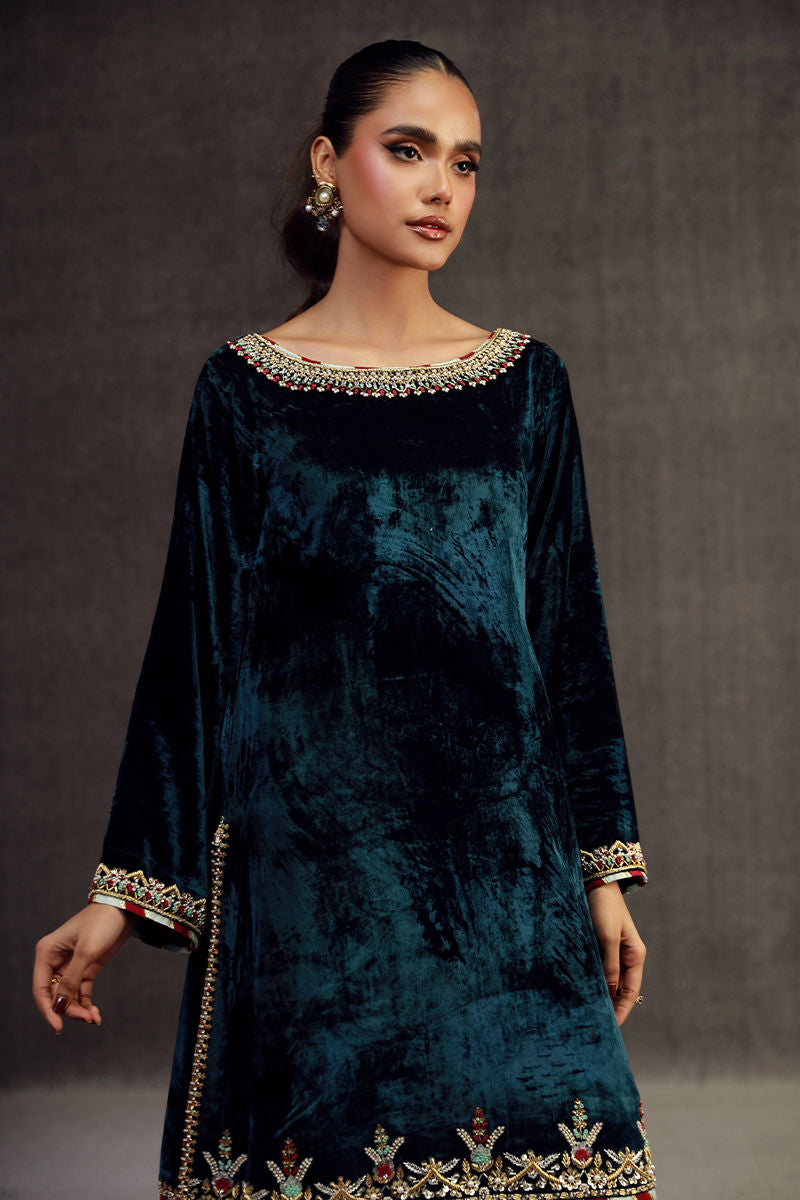 Fatima Khan | Anan Velvet Edit | Mirwa by Fatima Khan - Designer Dress - Type: Ladies Clothes - Available at Sana Yasir - 100% Original