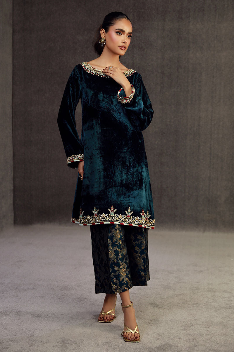 Fatima Khan | Anan Velvet Edit | Mirwa by Fatima Khan - Designer Dress - Type: Ladies Clothes - Available at Sana Yasir - 100% Original