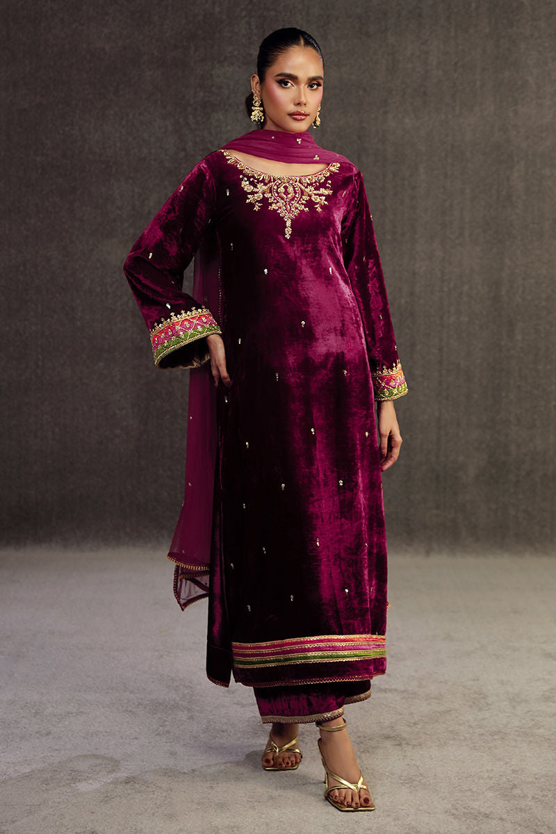 Fatima Khan | Anan Velvet Edit | Pariza by Fatima Khan - Designer Dress - Type: Ladies Clothes - Available at Sana Yasir - 100% Original