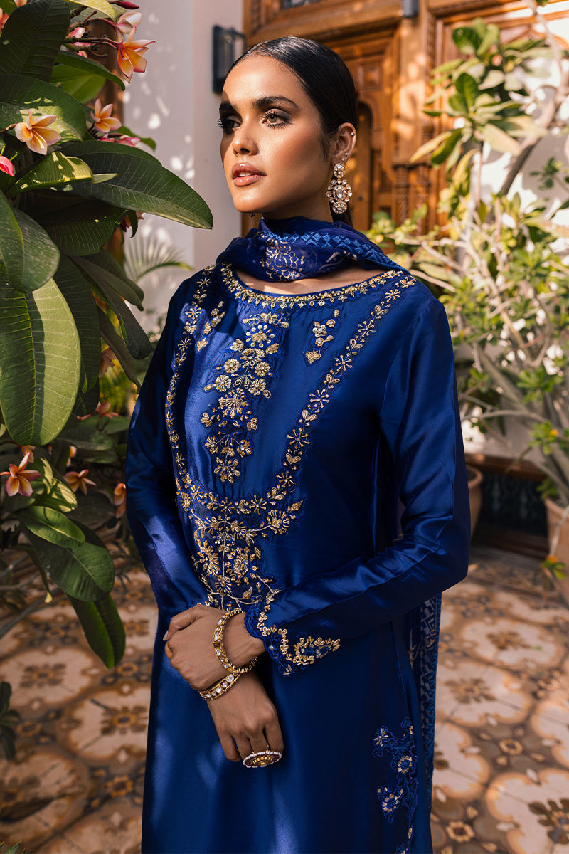 Fatima Khan | Best Sellers 24 | MANHA by Fatima Khan - Designer Dress - Type: Luxury - Available at Sana Yasir - 100% Original